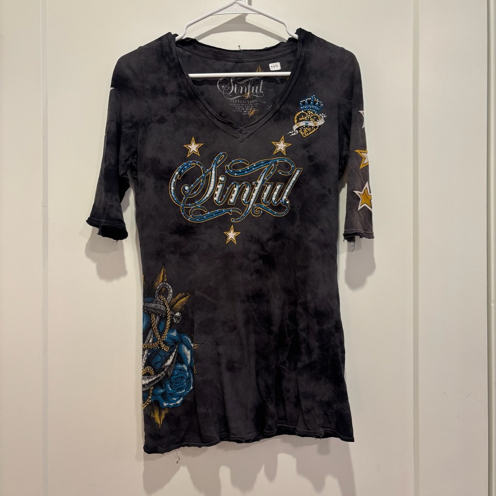 Y2K Sinful by Affliction Women Tie Dye V-Neck Graphic Tee Blue Rose Rhinestone M